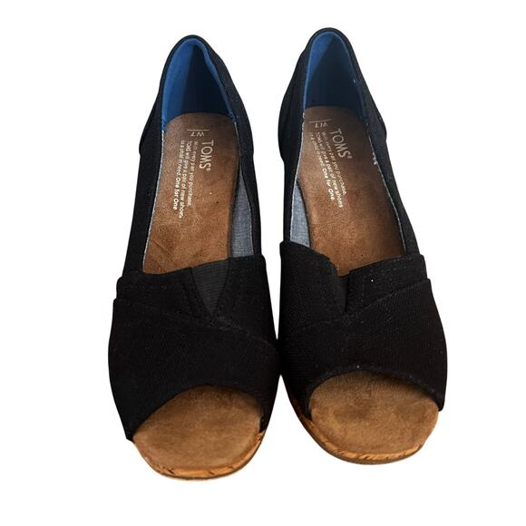 TOMS Black Canvas Peep Toe Cork Wedges NWOB | 7 - Picture 2 of 5